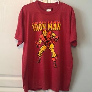 NWT Marvel Iron Man Tee Shirt Red